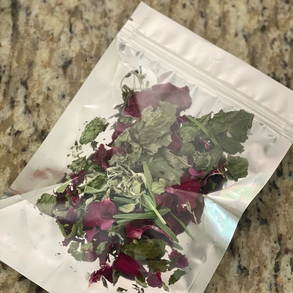 Chicken Coop Nesting Box Bedding potpourri - Picture 5 of 5